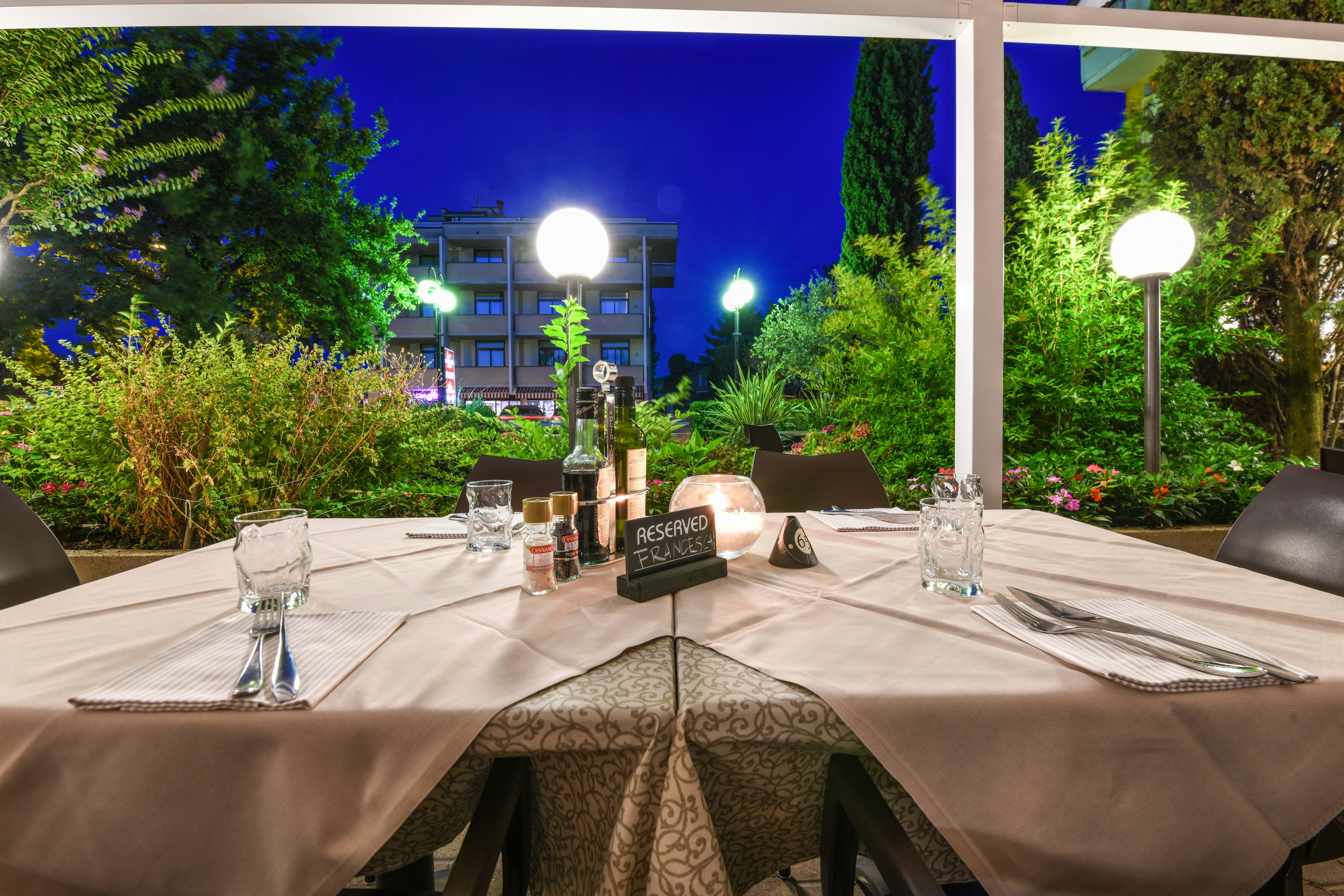 Hotel Riel Sirmione Esterno foto